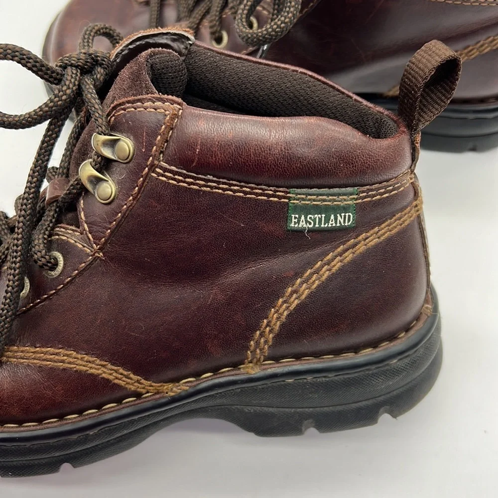Eastland Brown Leather Ankle Boots style 3007-02 size 7.5